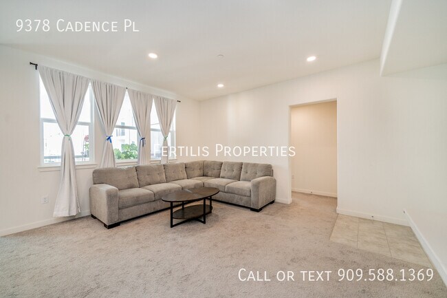 Building Photo - 9378 Cadence Pl