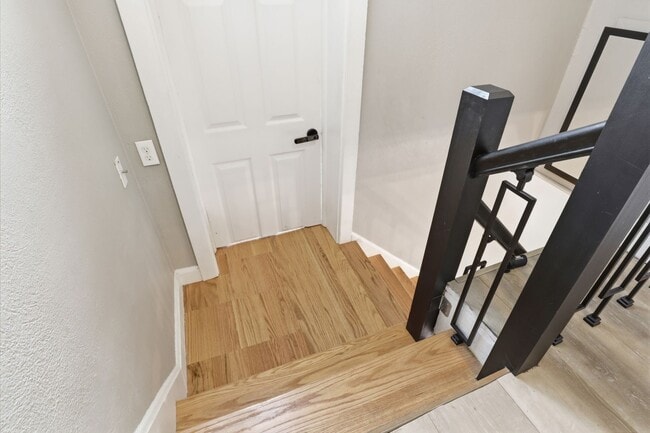 Building Photo - 3015 N 5th St