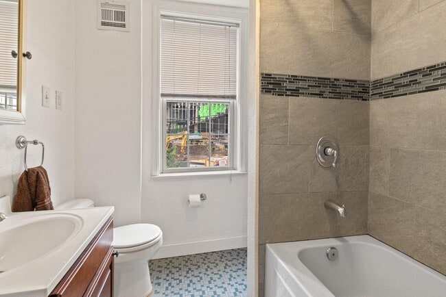 Building Photo - 2700-14 South St