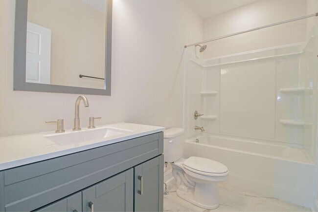 Building Photo - 550 Peachers Mill Rd