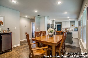Building Photo - 240 Calumet Pl