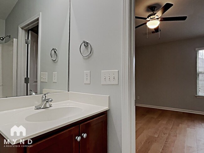 Building Photo - 6313 Cathwick Ct