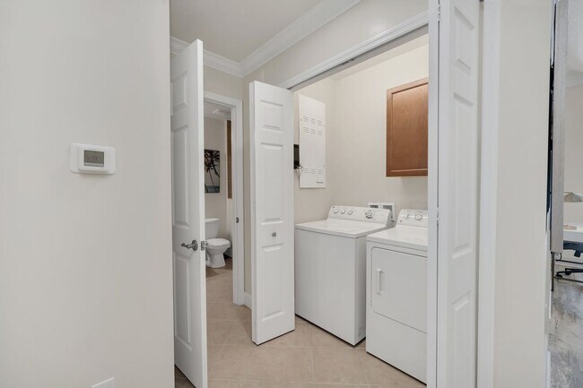 Building Photo - 7501 Mourning Dove Cir