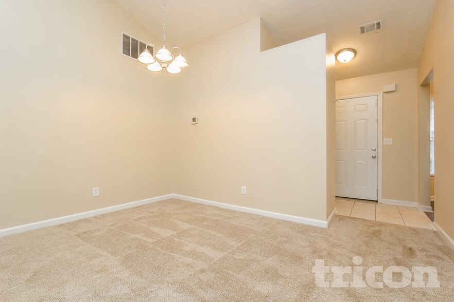 Building Photo - 636 Fair Harbor Dr