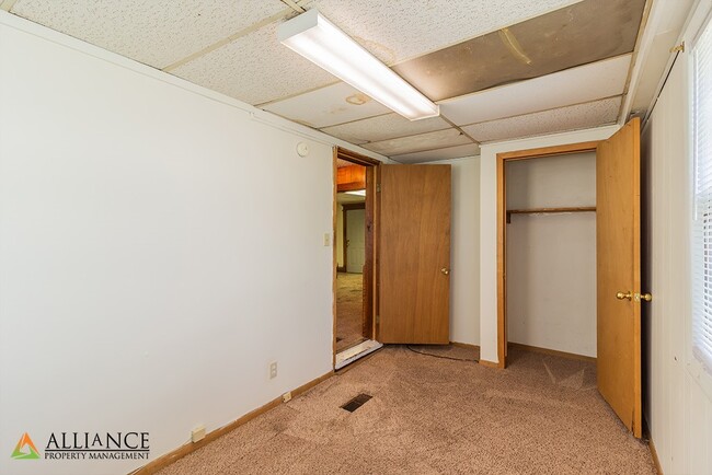 Building Photo - 711 Fremont St