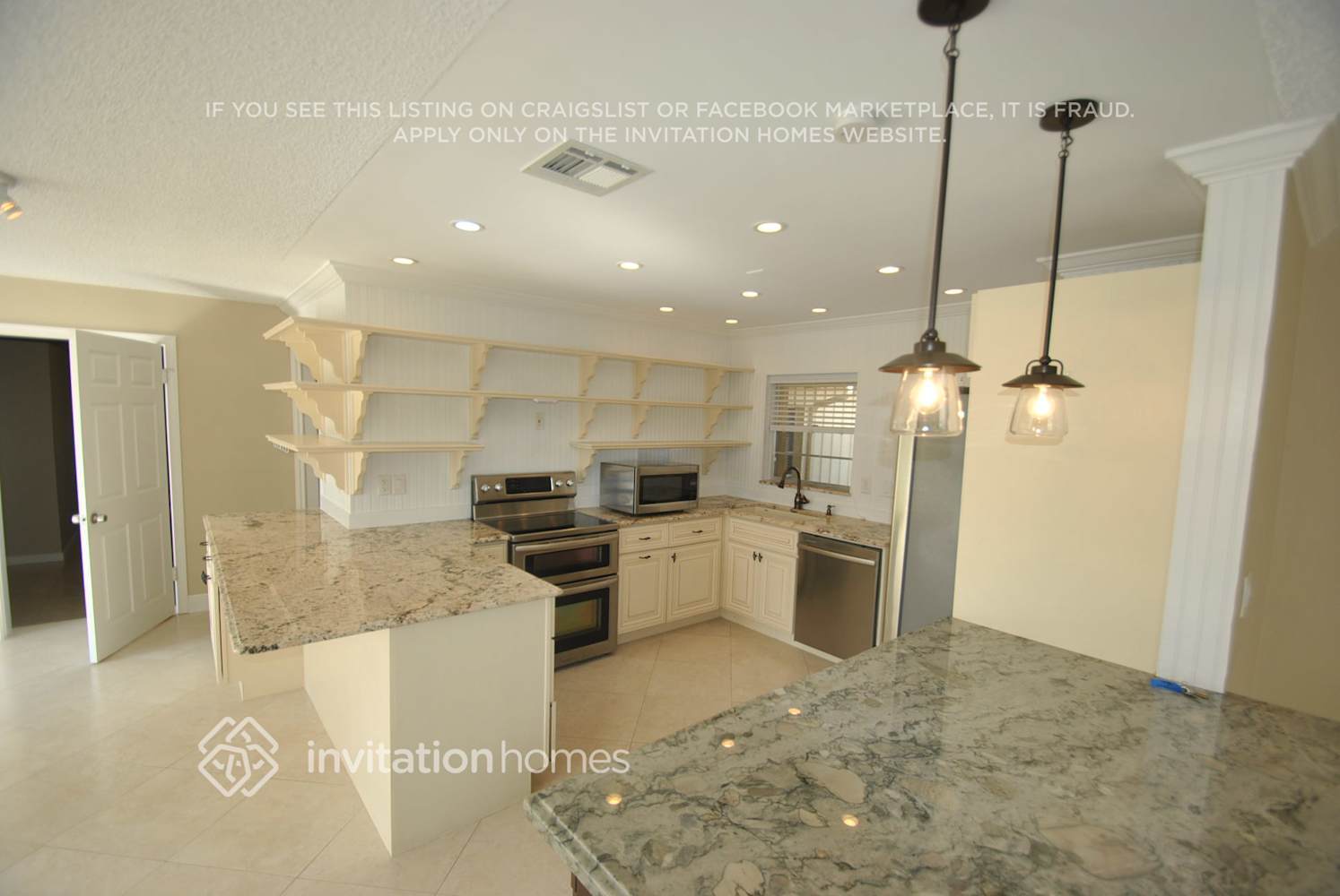 Building Photo - 225 Gleneagles Dr