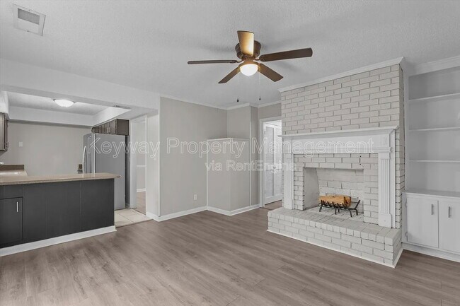 Building Photo - 2918 Arrowhead Dr
