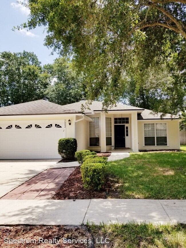 Building Photo - 3 br, 2 bath House - 7552 Fawn Lake Dr. N.