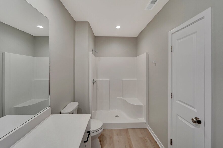 Building Photo - 9049 S 42nd St