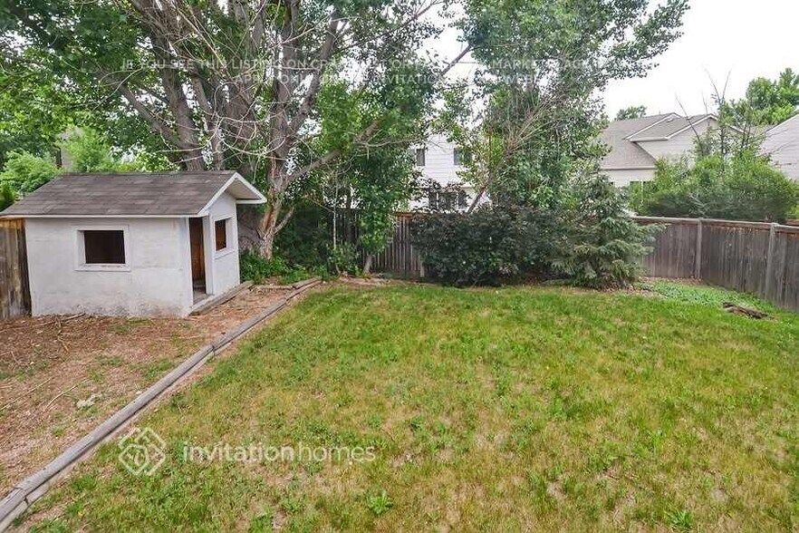 Building Photo - 3849 Primrose Ln