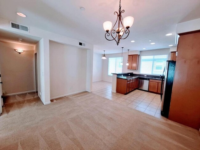 Building Photo - 2580 W El Camino Ave