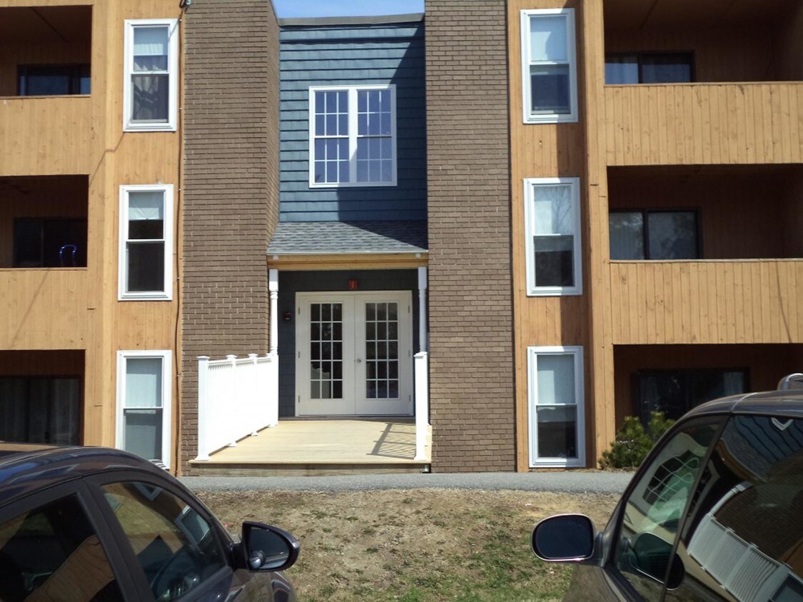 Stillwater Village Apartments Orono