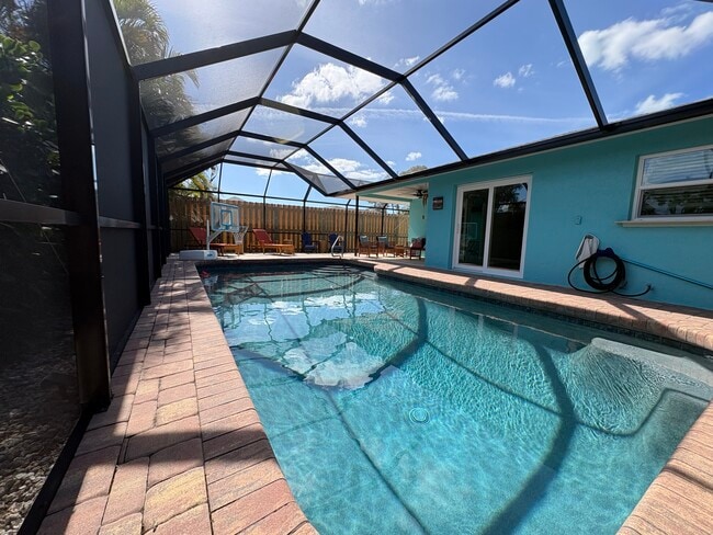 Building Photo - 6195 Pecan Rd