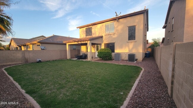 Building Photo - 16430 N 178th Ave