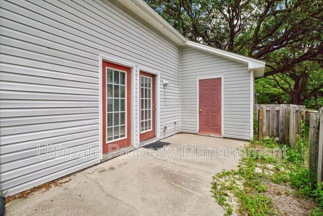 Building Photo - 502 Shortfin Dr