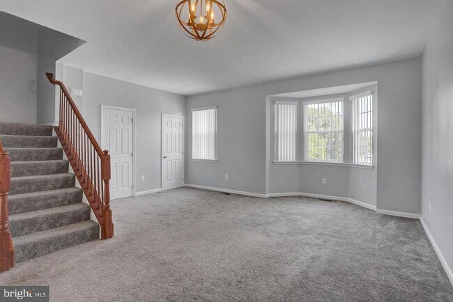 Building Photo - 64 Milestone Ct