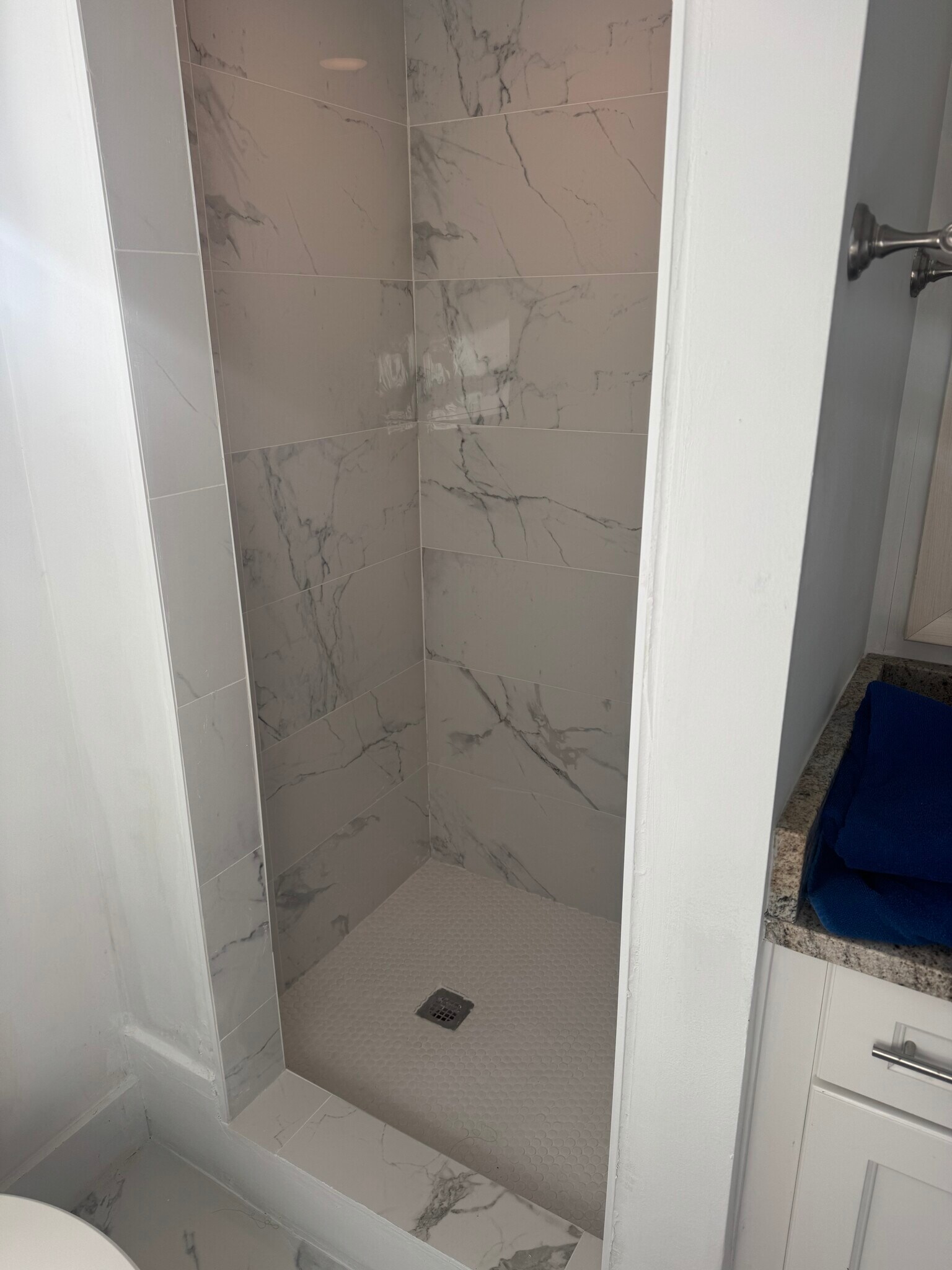 Building Photo - 215 Pelican Dr