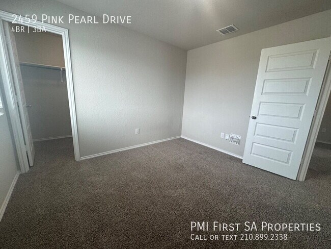 Building Photo - 2459 Pink Pearl Dr