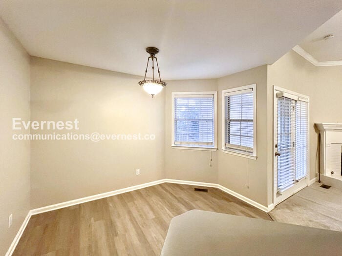 Building Photo - 121 Illinois Bayou Dr