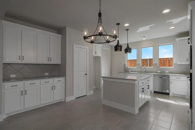 Building Photo - 3524 Knightly Dr