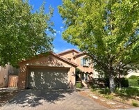 Building Photo - 465 Stradella Ct