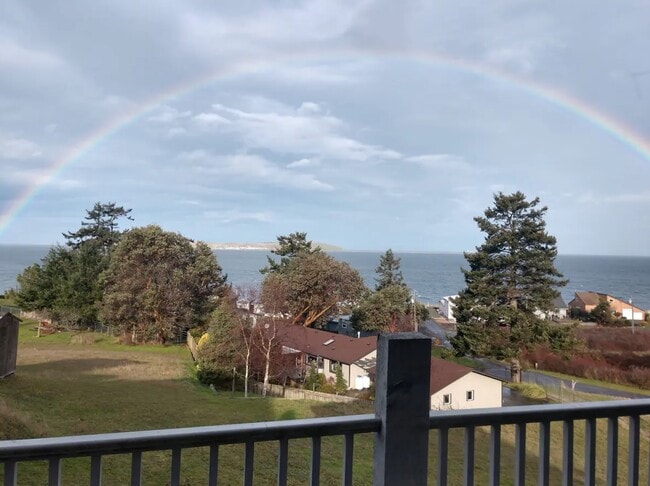 Building Photo - 3923 Diamond Point Rd