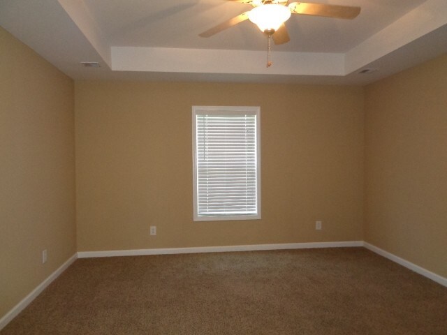 Building Photo - 720 Arrowfield Dr