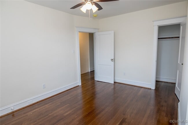 Building Photo - 2302 Maplewood Ave