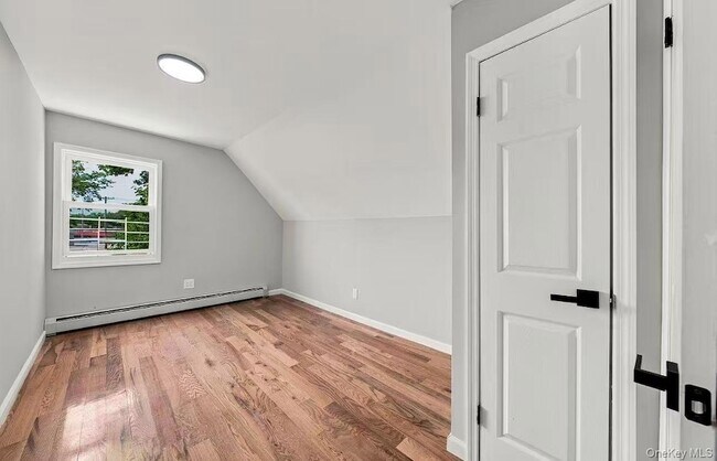 Building Photo - 13714 Bedell Street