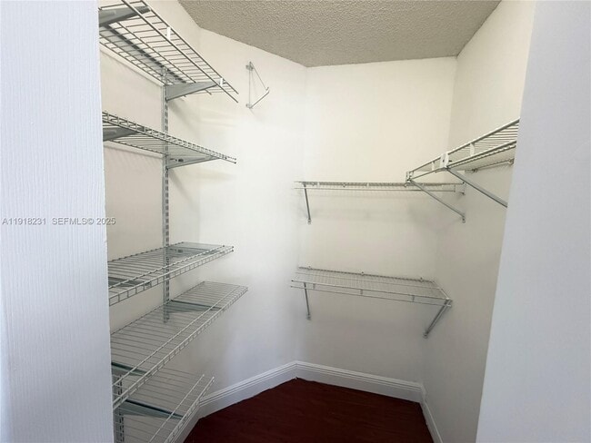 Building Photo - 2146 SW 103rd Pl