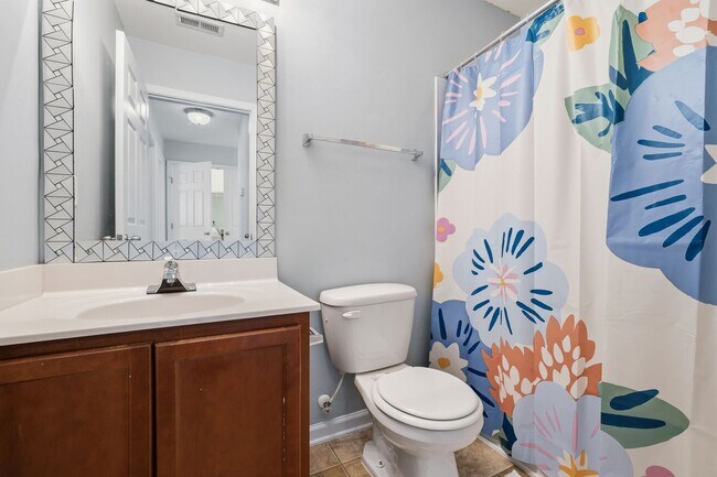 Building Photo - 1326 Stone Manor Dr
