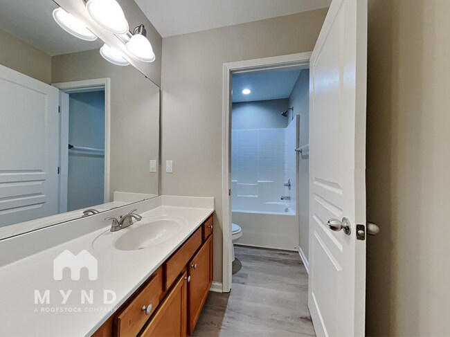 Building Photo - 11718 Sweetbriar Ridge Dr