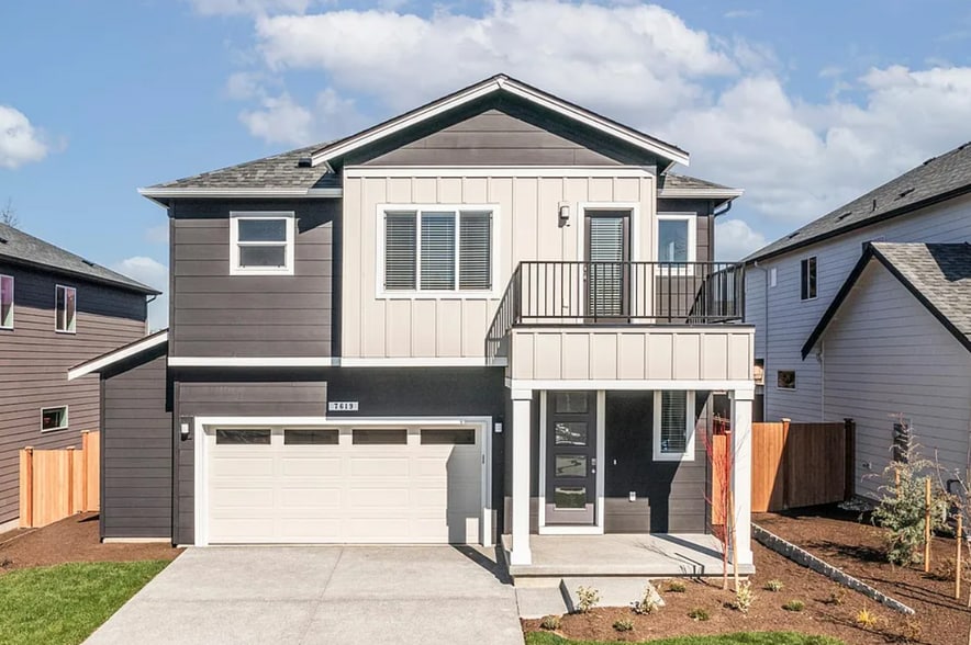 Primary Photo - 7619 11th Pl SE