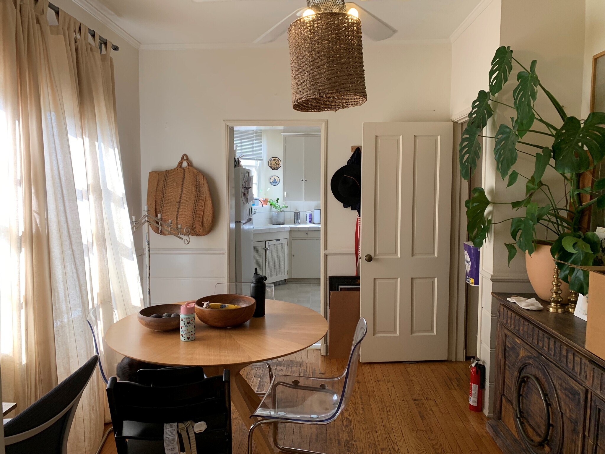 Dining Room - 217 S Fuller Ave