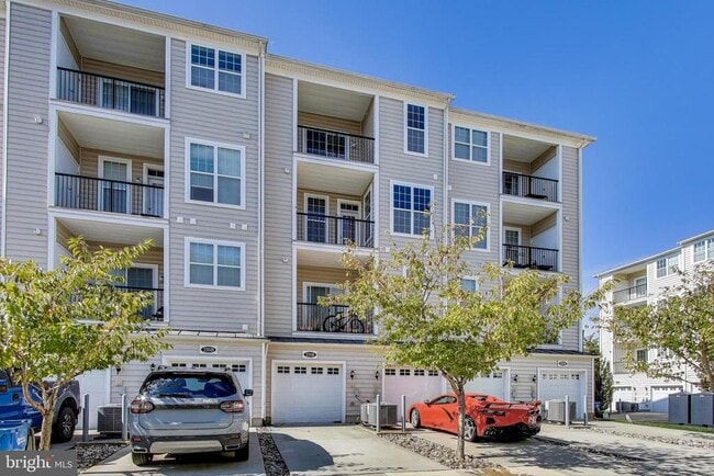 Building Photo - 23516 Hopewell Manor Terrace