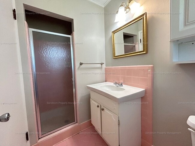 Building Photo - FOR LEASE | Mid-town Tulsa | 3 Bed, 2 Bath...