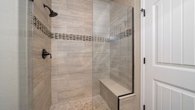 Building Photo - Stunning 4 Bedroom Patio Home in Flying Horse