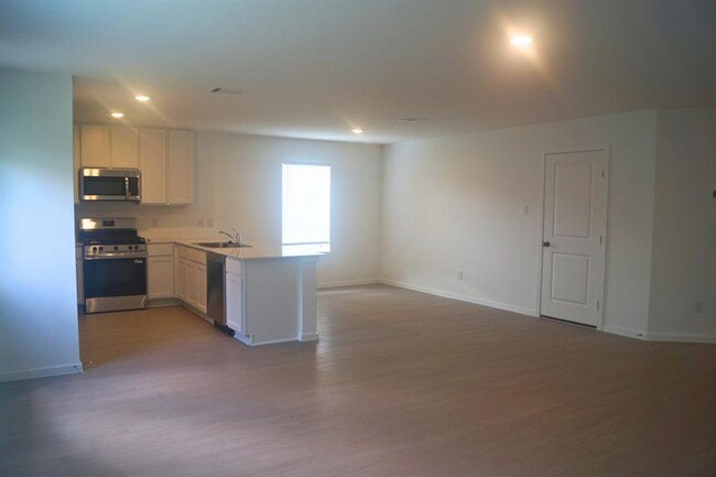 Building Photo - 272 Laura Leigh Ln