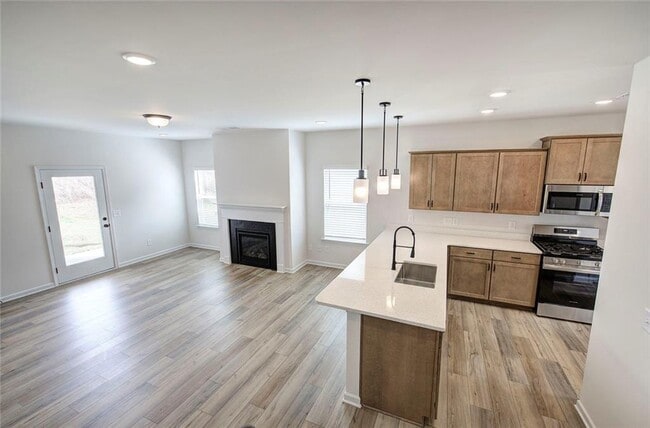 Building Photo - 503 Ozark Ln