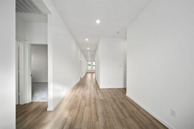 Building Photo - 2515 Olivine Stone Dr