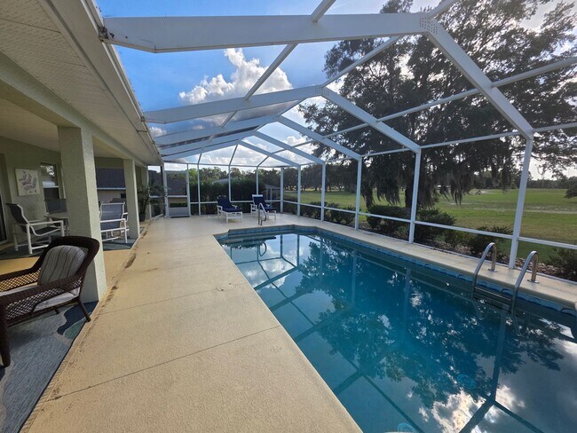 Building Photo - 982 N Foxrun Terrace