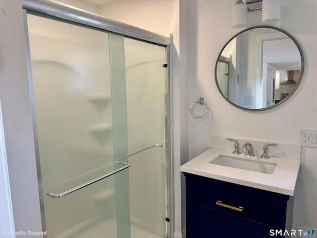 Building Photo - 6 Stevens Rd