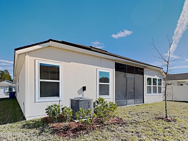Building Photo - 15662 Chir Pine Dr