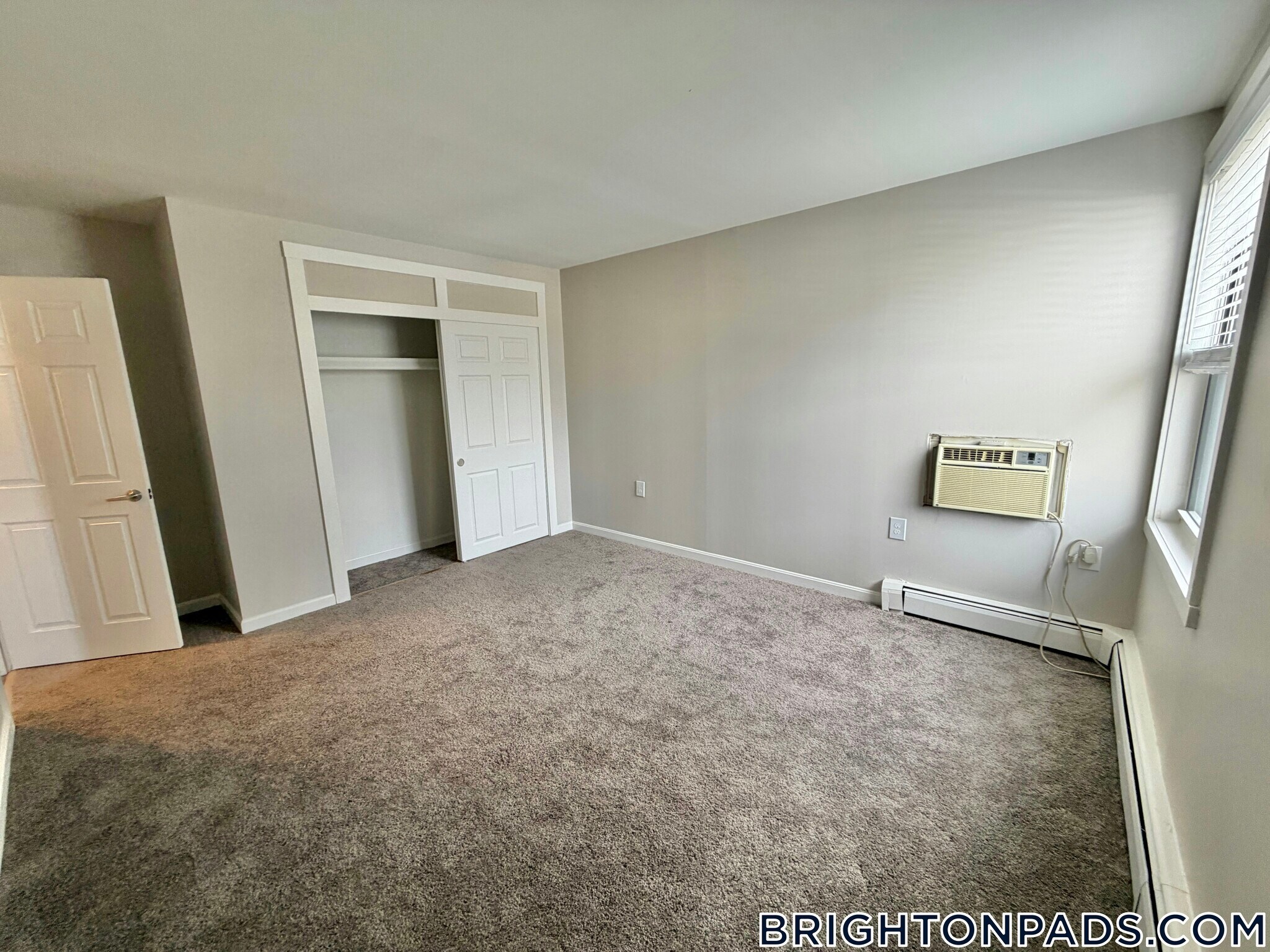 Building Photo - 9 Bronsdon St