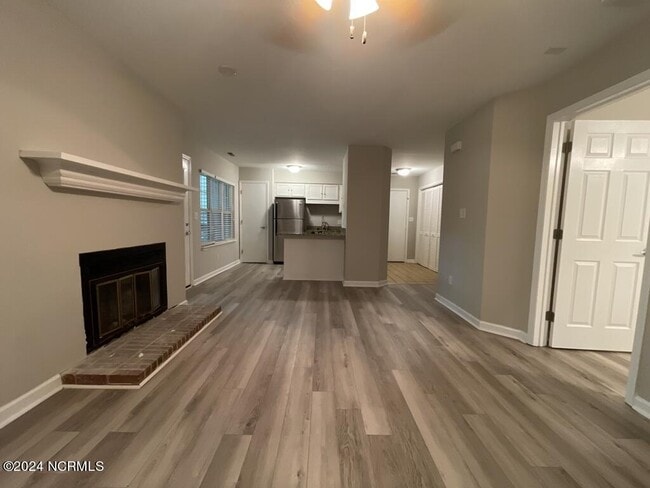 Building Photo - 505 Gooseneck Dr