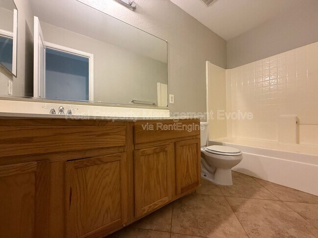 Building Photo - 22621 W Yavapai St