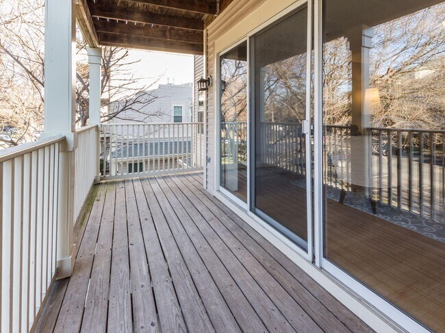 Building Photo - 15307 Diamond Cove Terrace