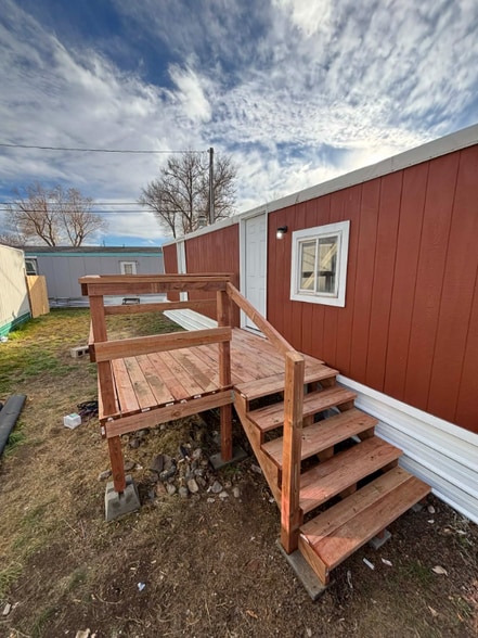 Building Photo - 5820 N Montana Ave