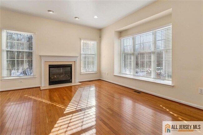 Building Photo - 14 Caleb Ln