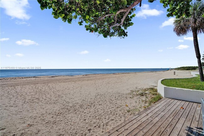 Primary Photo - 1500 S Ocean Blvd